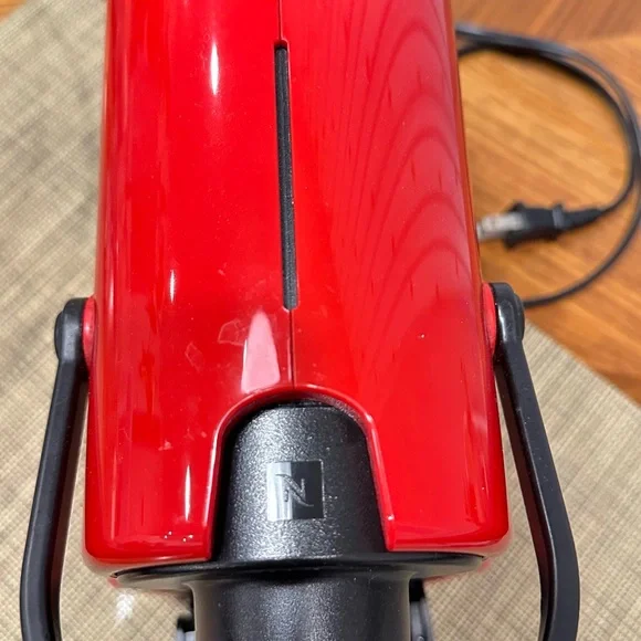 Nespresso Inissia - Picture 3 of 4